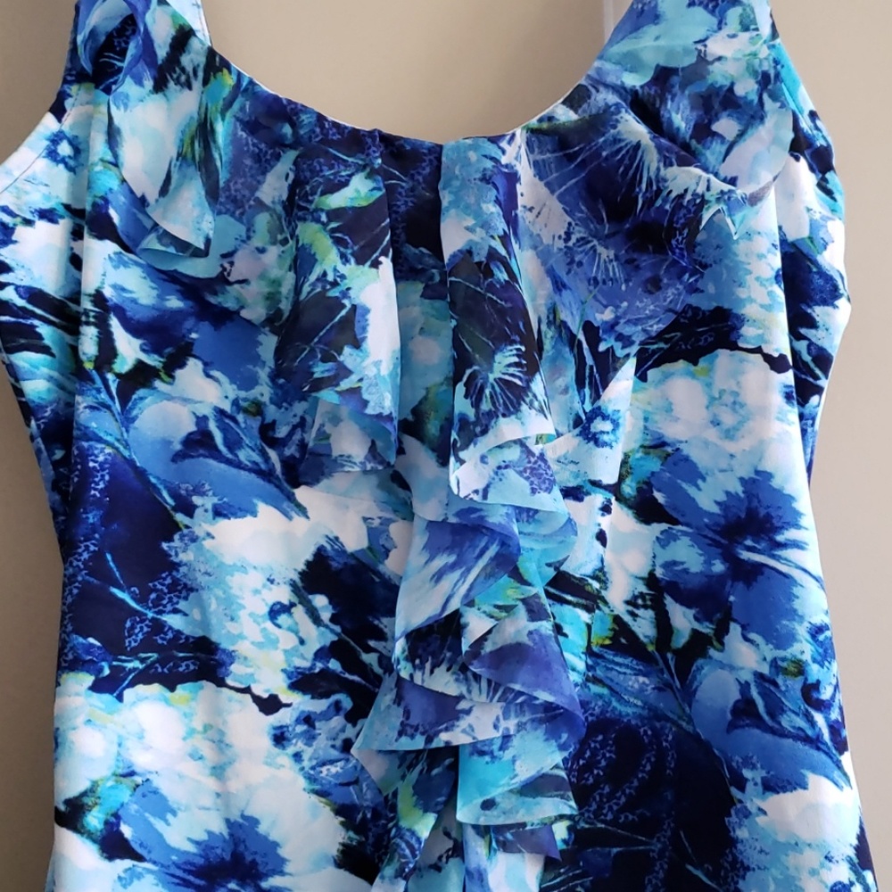 WHBM Ruffled Top - Picture 2 of 5
